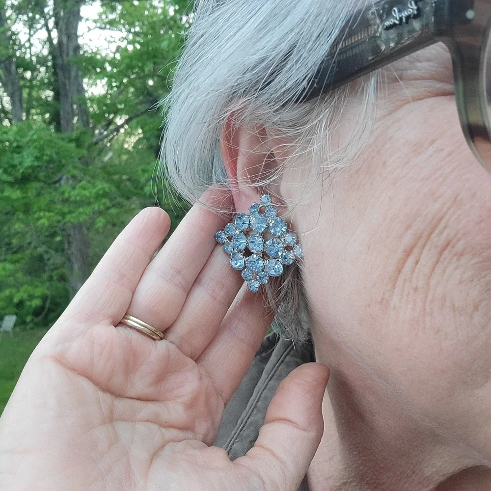 Vintage 1960s Sky Blue Rhinestone‎ Clip-On Earrings MCM Statement